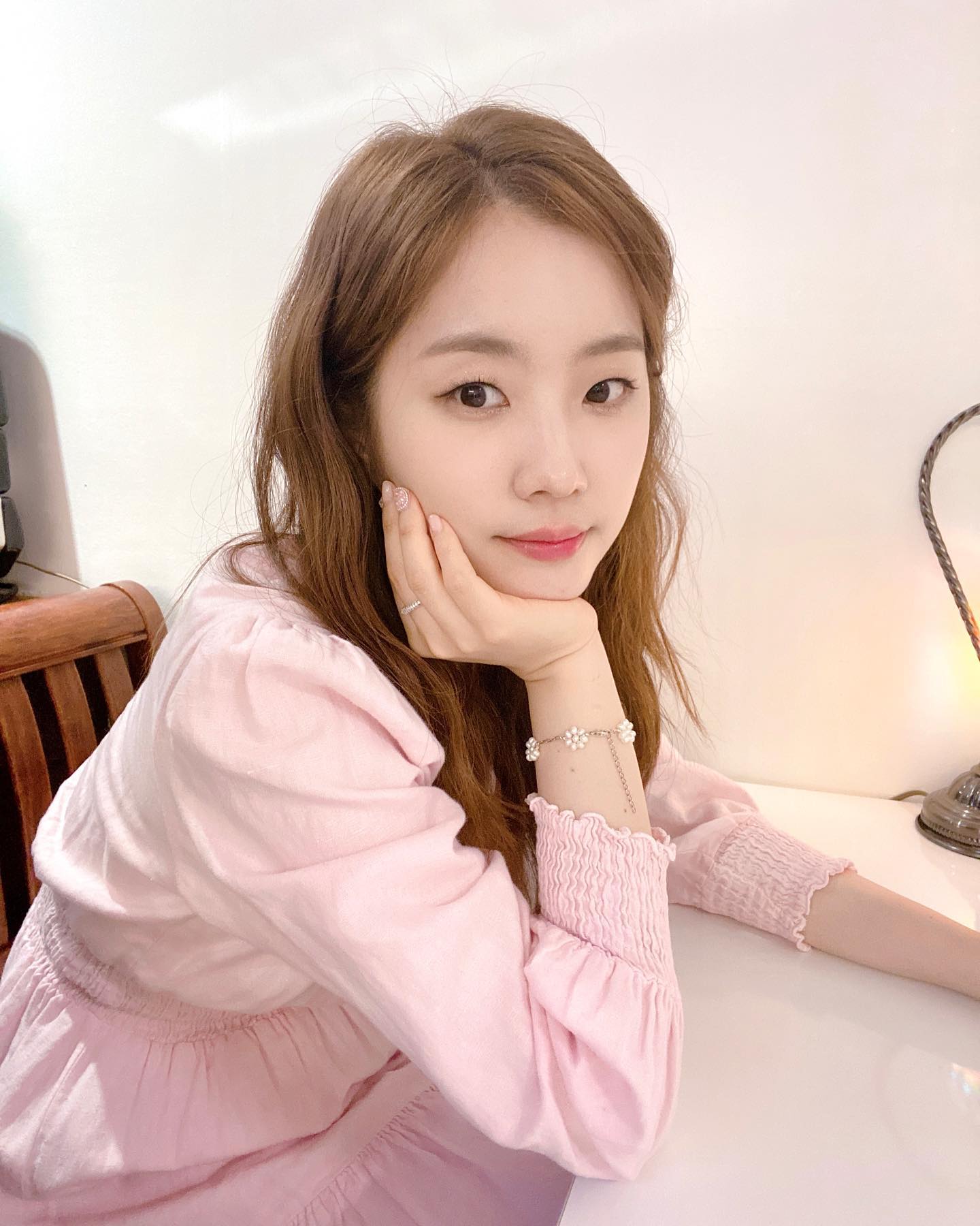 Kim Jina (Singer) Age, Bio, Wiki, Facts & More - Kpop Members Bio