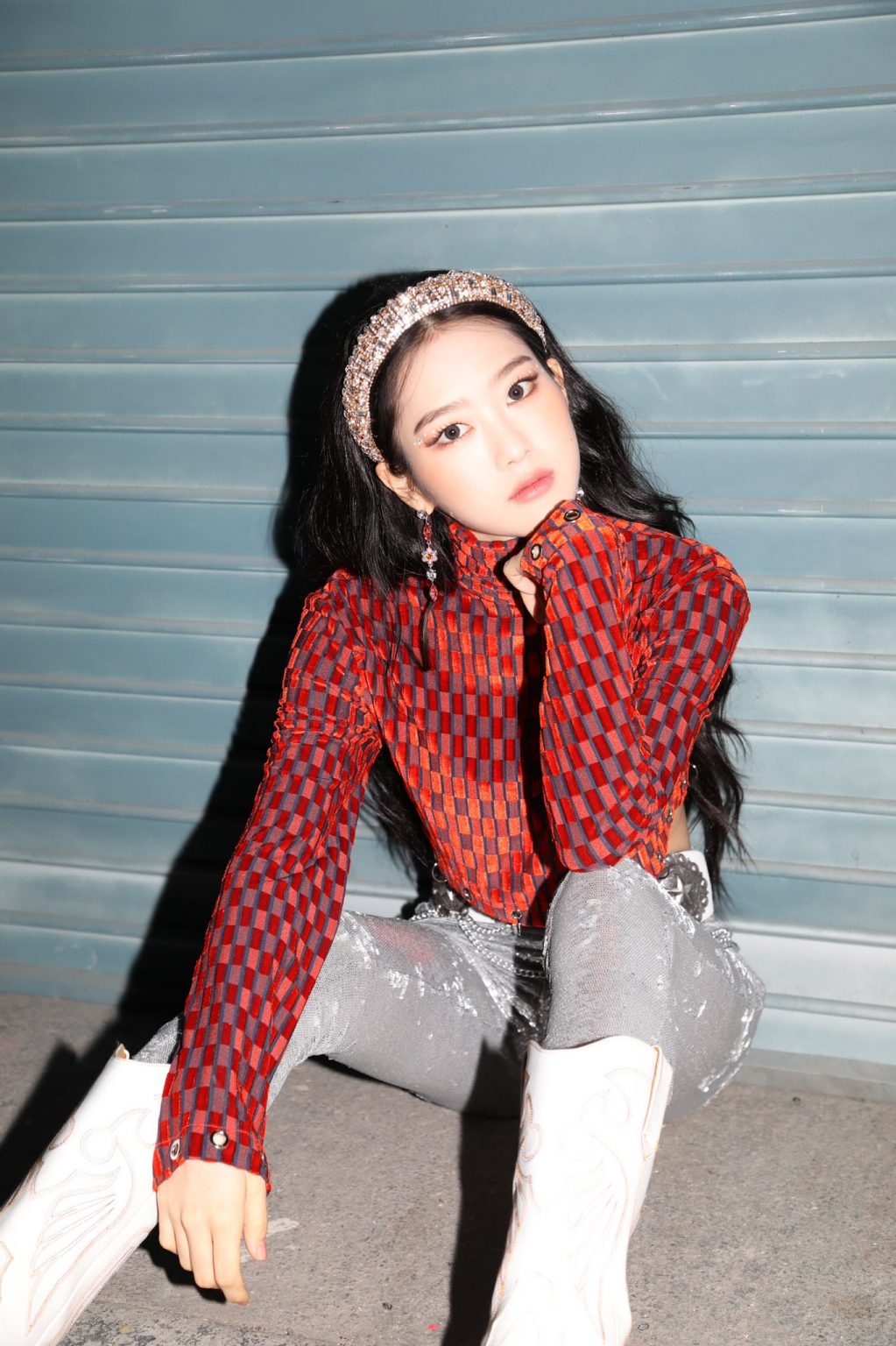 Jiho (Oh My Girl Member) Bio, Wiki, Age, Facts & More - Kpop Members Bio