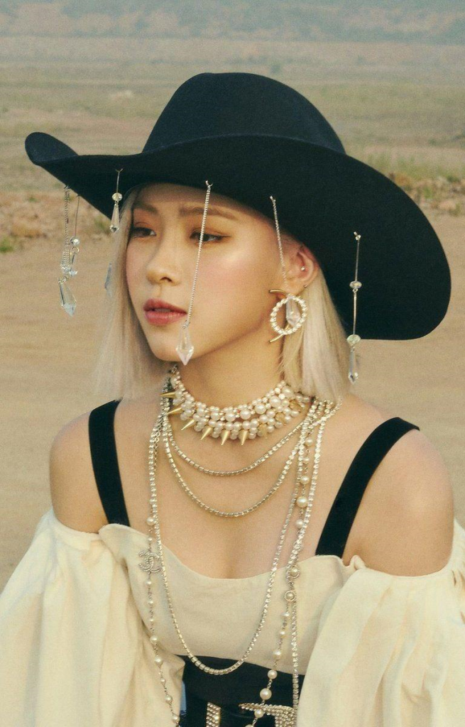 ITZY Members Profile (Age, Bio, Wiki, Facts & More) - Kpop Members Bio