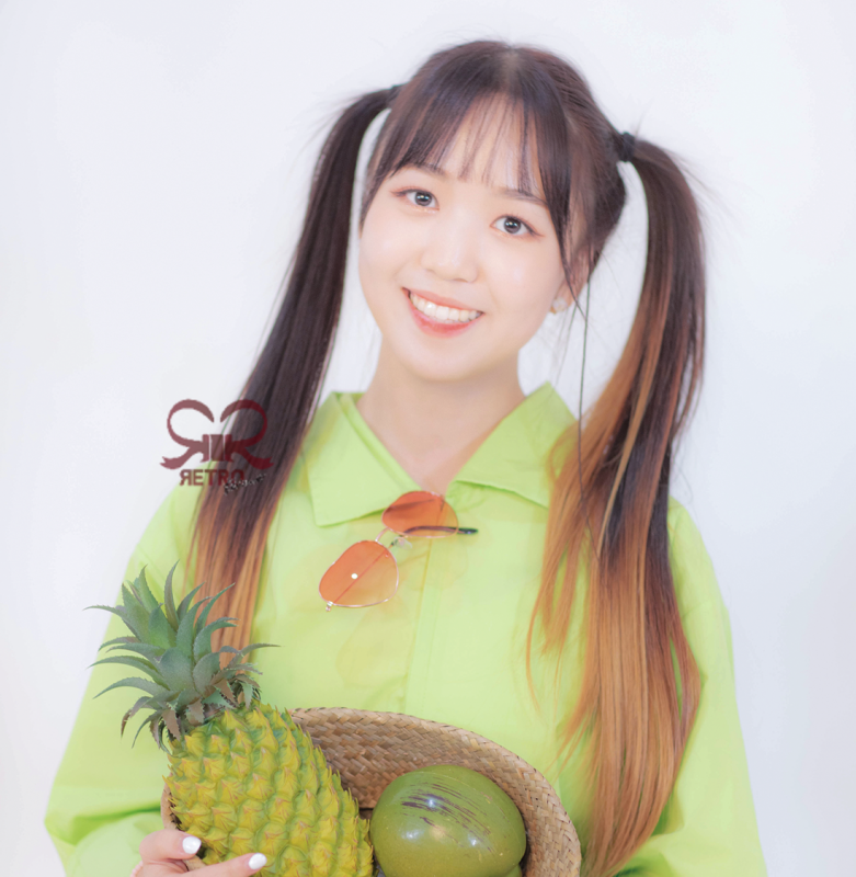 Yeonjeong (Q6IX Member) Age, Bio, Wiki, Facts & More