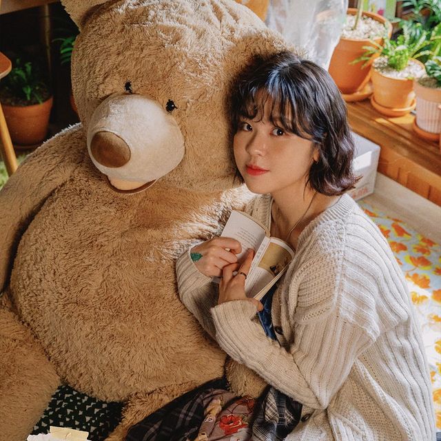 Choi Yuree (Singer, Songwriter) Age, Bio, Wiki, Facts & More