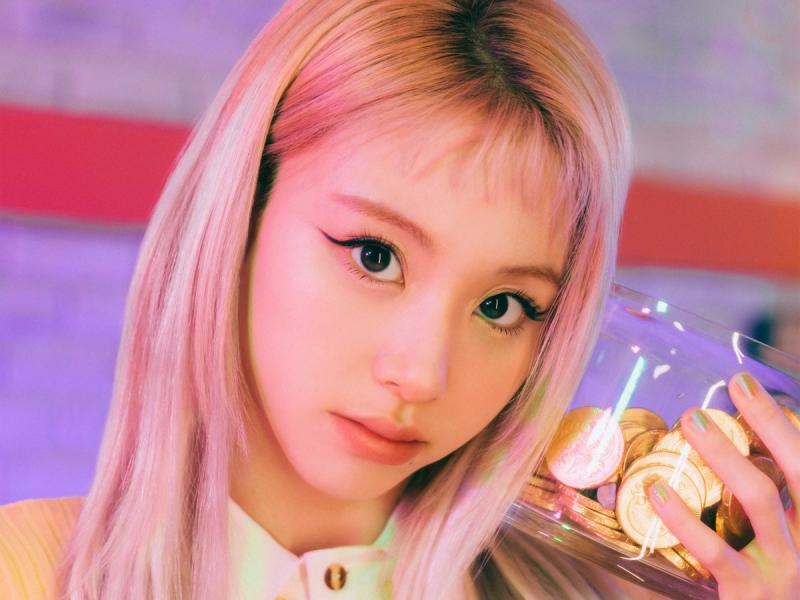 Chaeyoung (TWICE Member) Age, Bio, Wiki, Facts & More