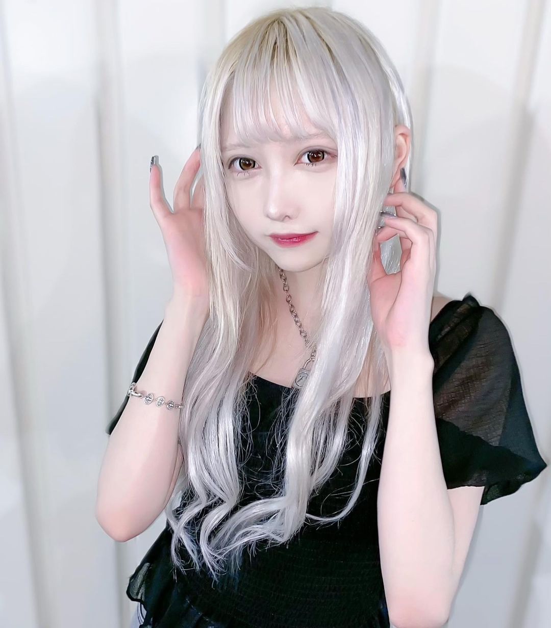 Hakua Coai (Yakousei Amuse)Age, Bio, Wiki, Facts & More) - Kpop Members Bio