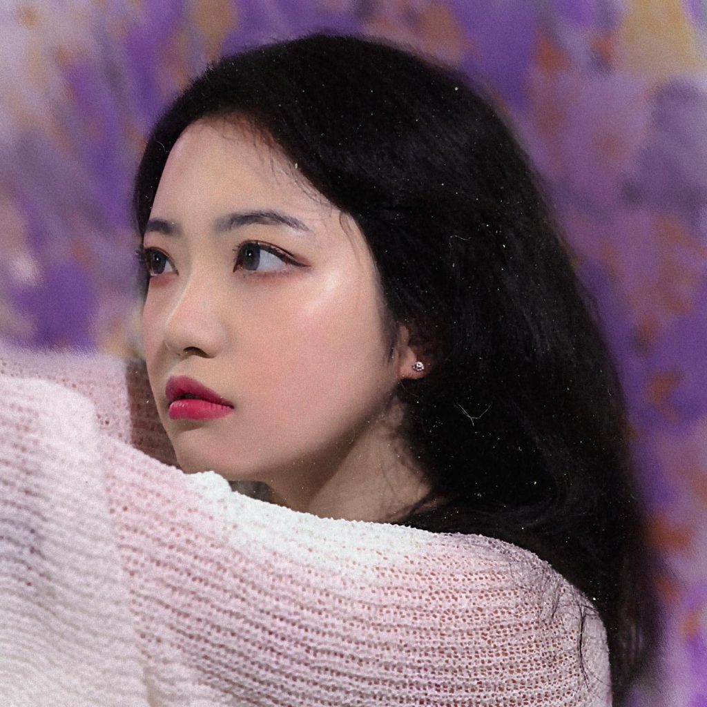 Dahlia Kim (Singer) Age, Bio, Wiki, Facts & More - Kpop Members Bio