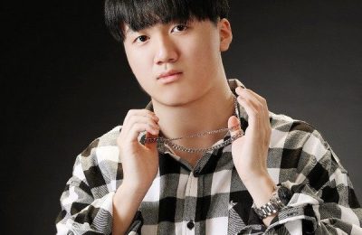 Kim Junbeom (Singer) Age, Bio, Wiki, Facts & More