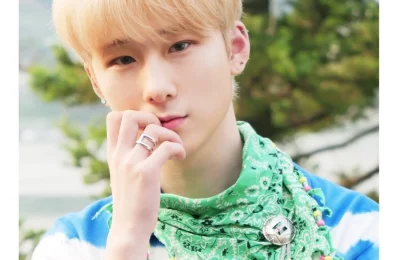 Aaron (W24 Member) Age, Bio, Wiki, Facts & More